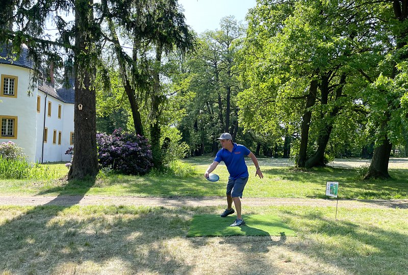 Disc-Golf Turnier im Schlosspark Sallgast 2023, ©Amt Kleine Elster